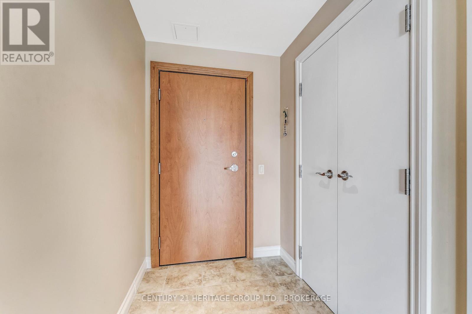 1103 - 90 George Street, Ottawa, Ontario K1N 0A8 - Photo 8 - X12355474