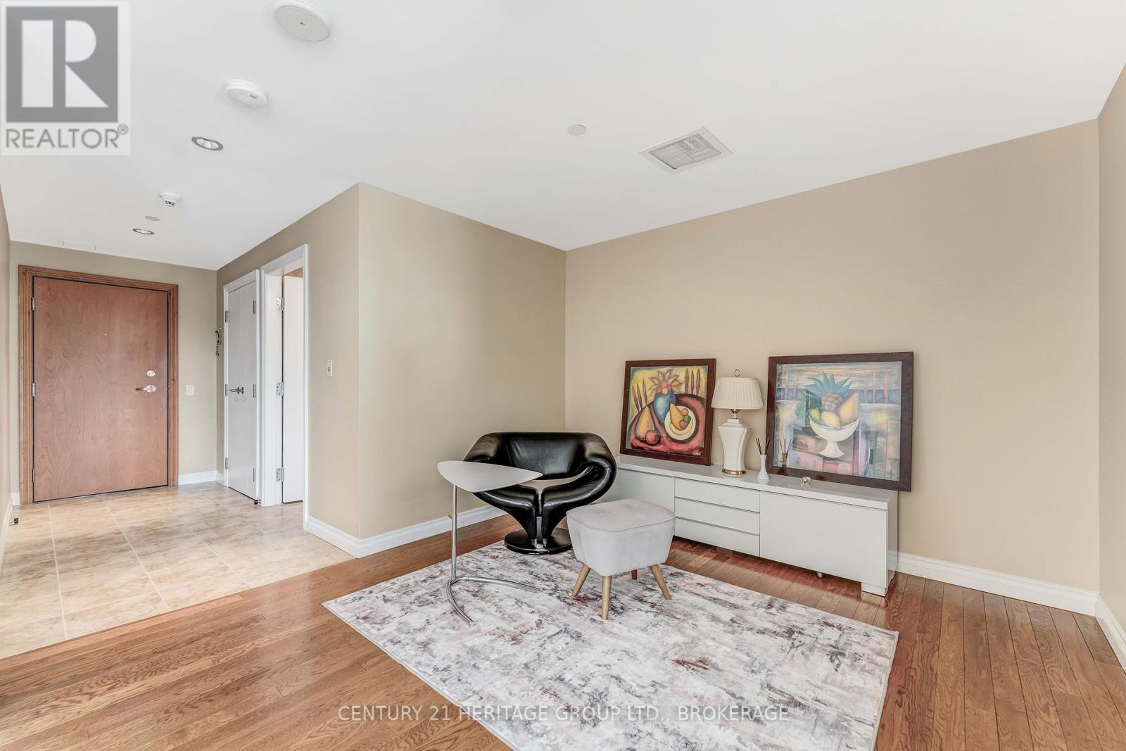 1103 - 90 George Street, Ottawa, Ontario K1N 0A8 - Photo 9 - X12355474