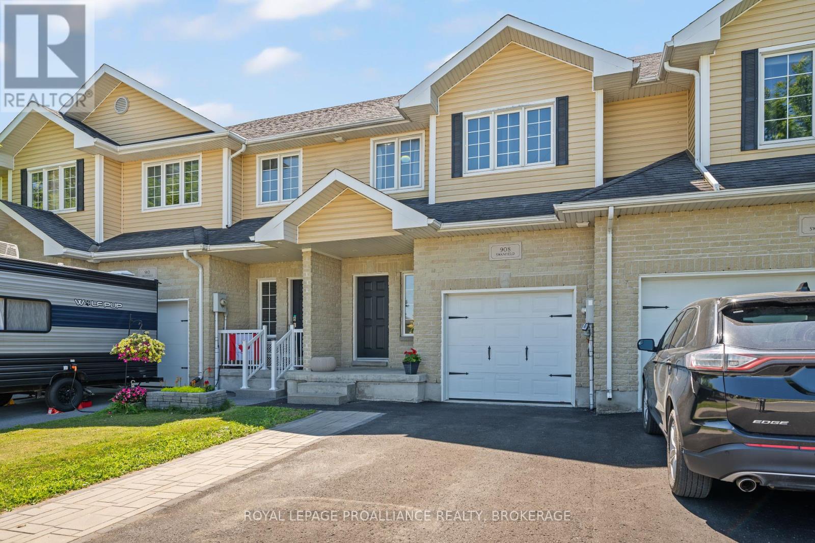 908 SWANFIELD STREET, Kingston, Ontario