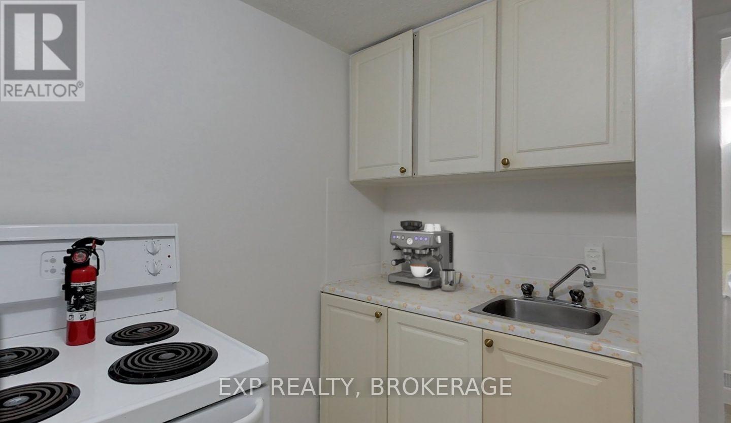 35 Maccauley Street, Kingston, Ontario  K7K 2V8 - Photo 19 - X12363972