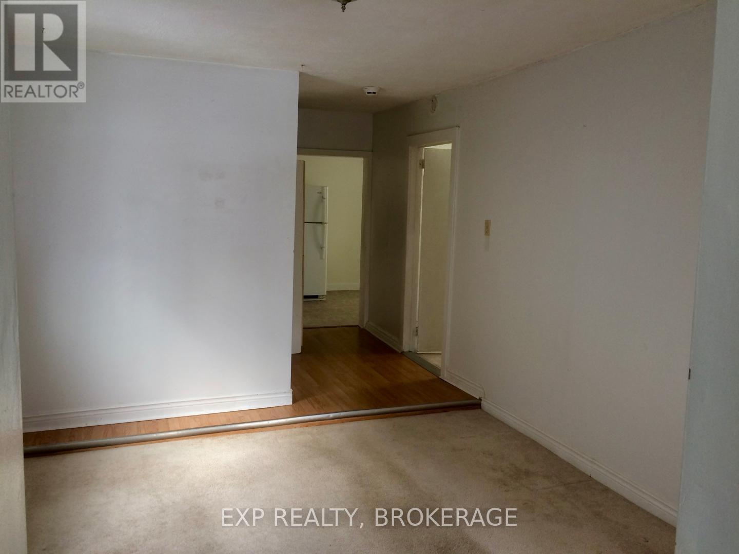 35 Maccauley Street, Kingston, Ontario  K7K 2V8 - Photo 4 - X12363972