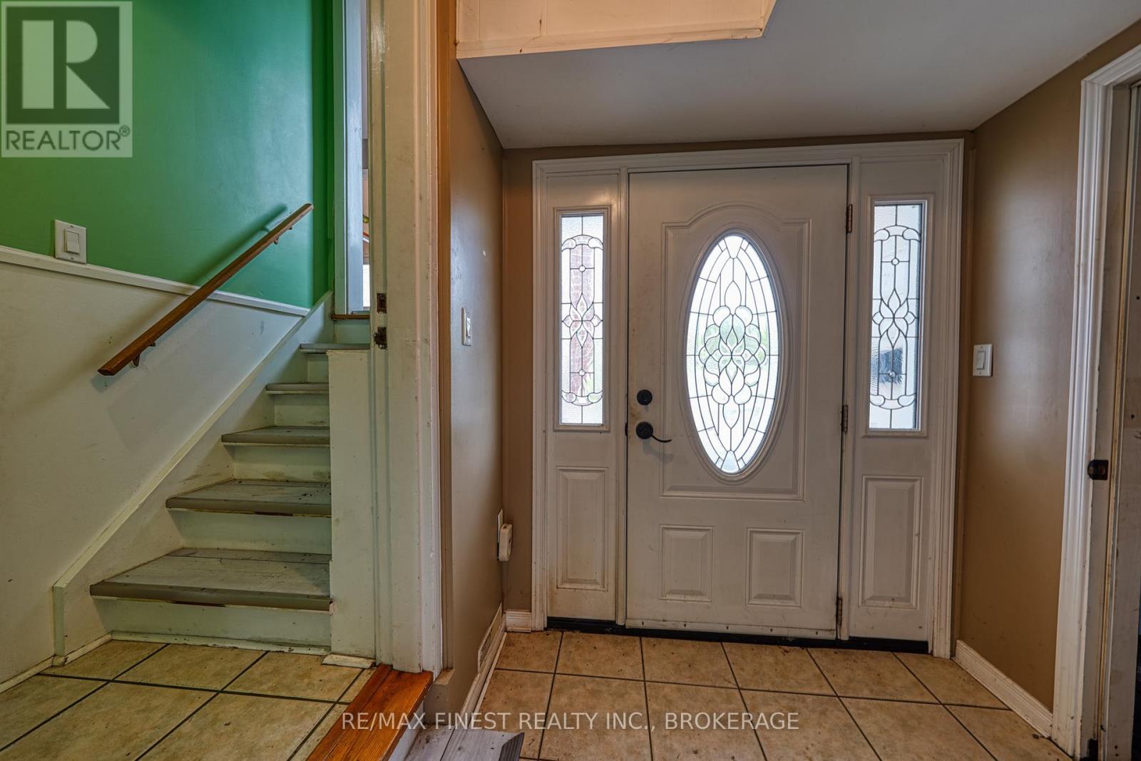 2073 Bath Road, Kingston, Ontario  K7M 8V9 - Photo 3 - X12367042