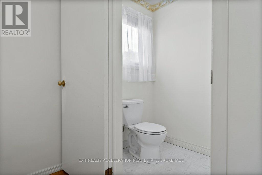 28 Sunset Crescent, Greater Napanee, Ontario  K7R 2G5 - Photo 25 - X12371340