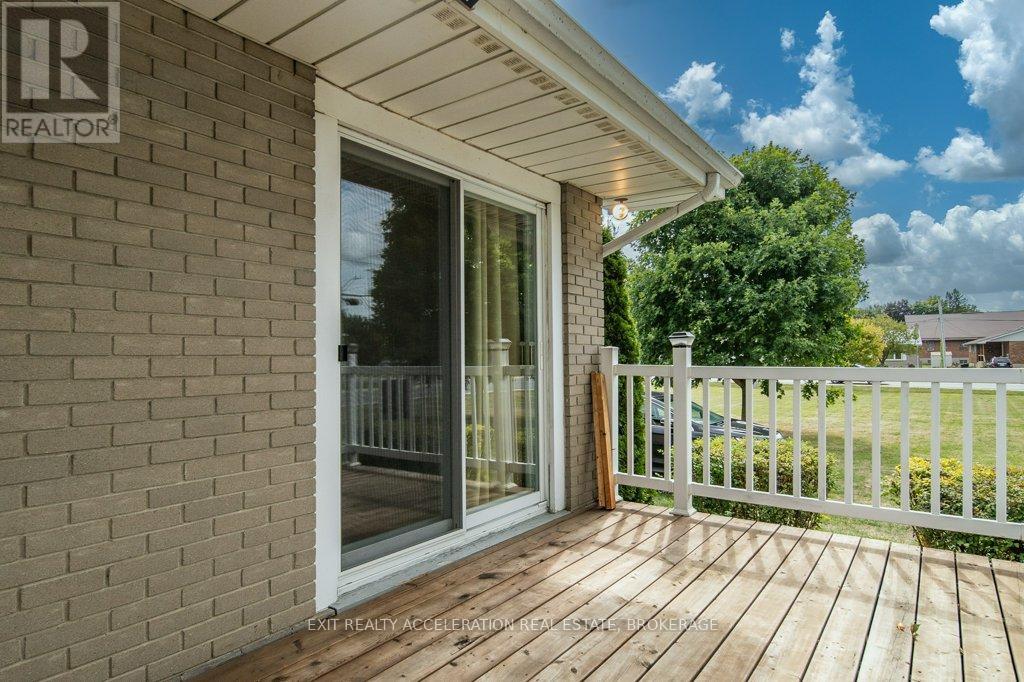 28 Sunset Crescent, Greater Napanee, Ontario  K7R 2G5 - Photo 43 - X12371340