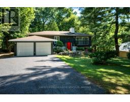 32 VILLAGE ESTATES ROAD, Leeds and the Thousand Islands, Ontario