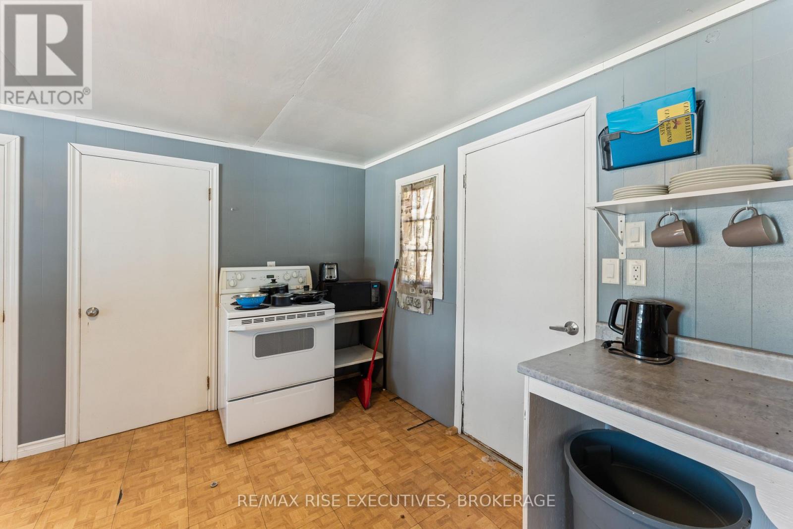 1264 Cox Road, Frontenac, Ontario K0H 1B0 - Photo 28 - X12373936