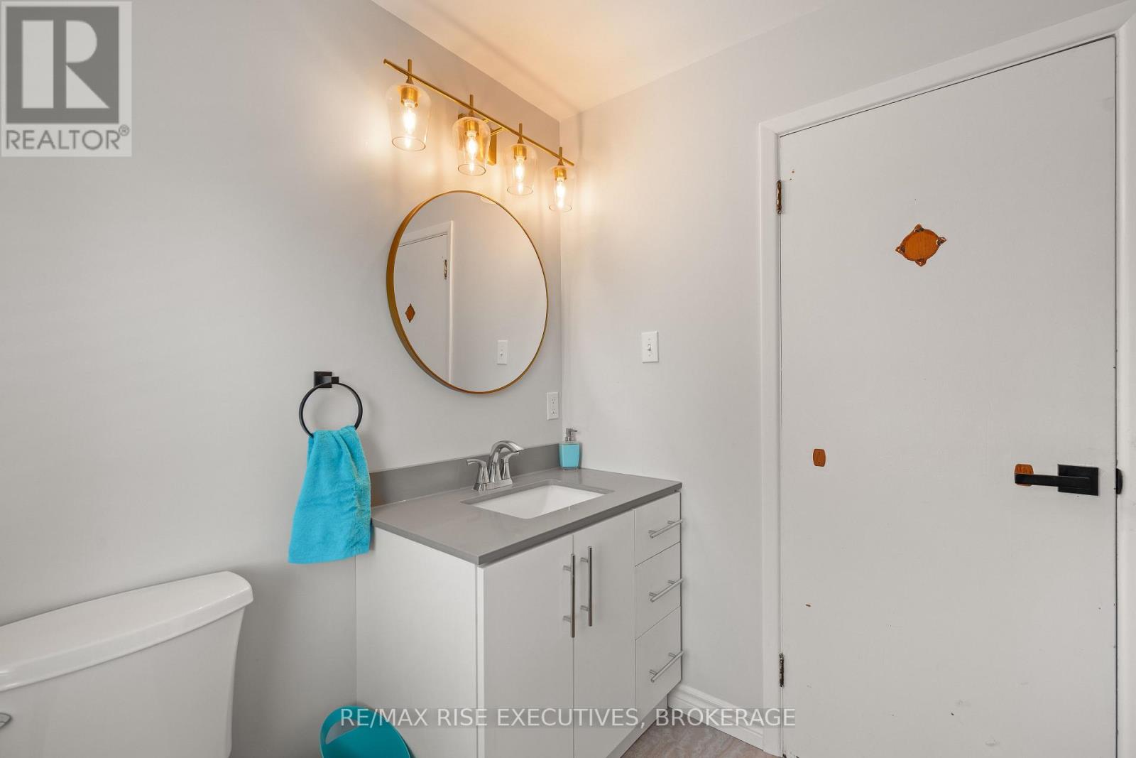320 Dundas Street W, Greater Napanee, Ontario  K7R 2B4 - Photo 21 - X12374243