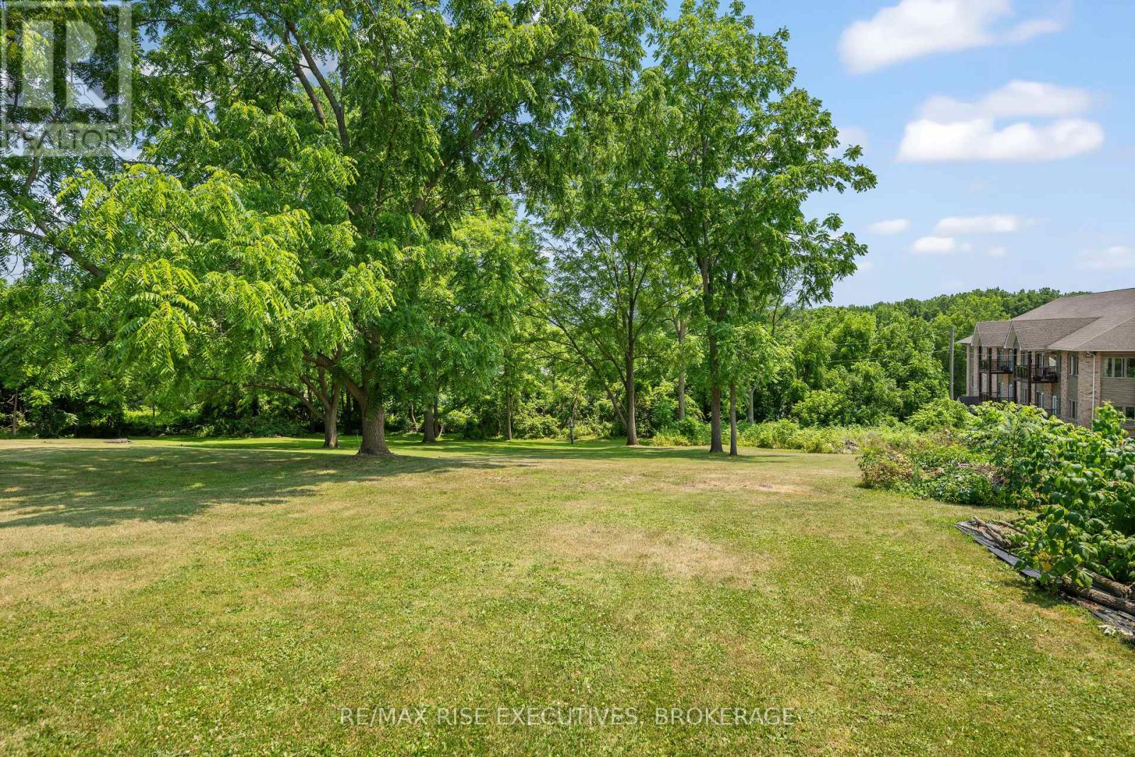 320 Dundas Street W, Greater Napanee, Ontario  K7R 2B4 - Photo 40 - X12374243