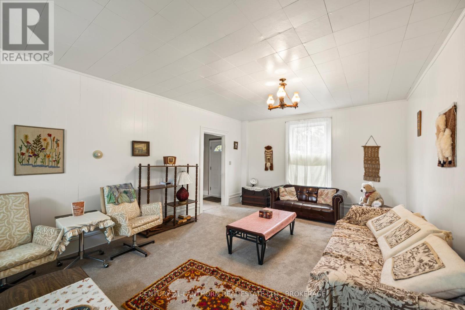 38 Fitchett Road, Greater Napanee, Ontario  K7R 3K8 - Photo 24 - X12377183