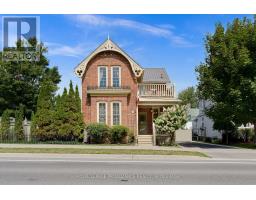 114 KING STREET W, Gananoque, Ontario