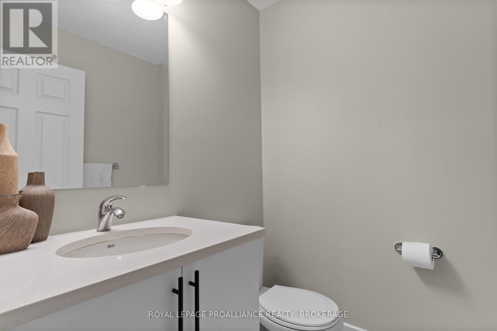 1601 Willow Court, Kingston, Ontario  K7P 0S6 - Photo 20 - X12380859