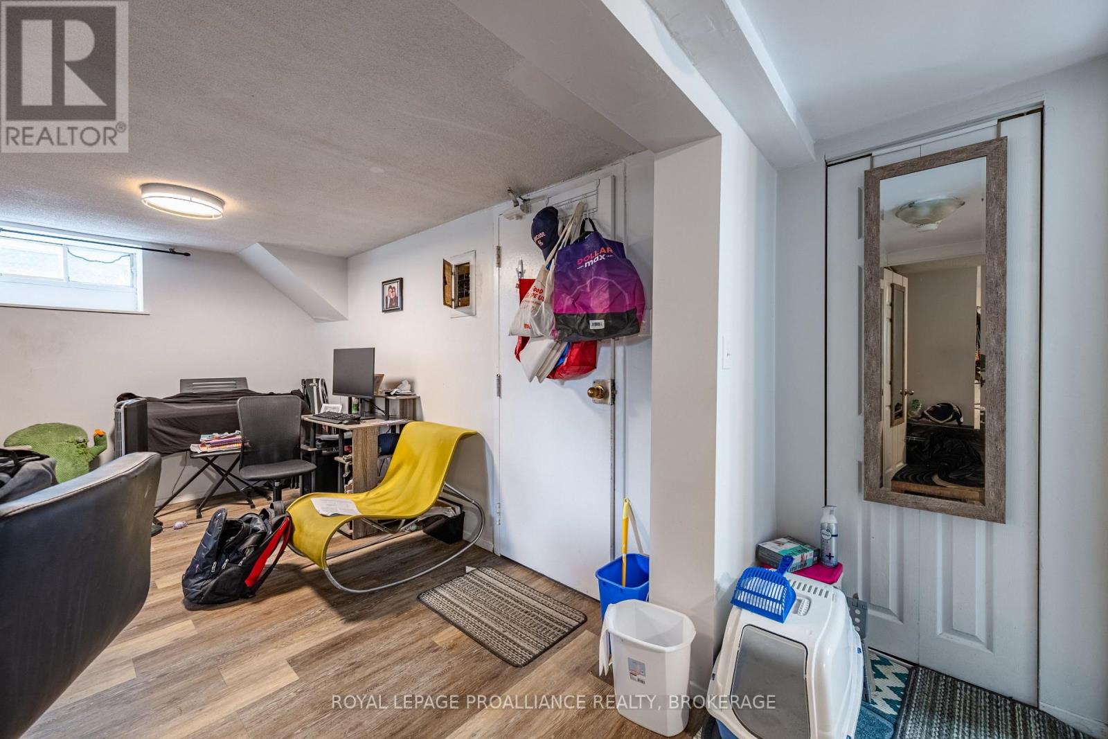 271-273 Rideau Street, Kingston, Ontario K7K 3A7 - Photo 21 - X12380984