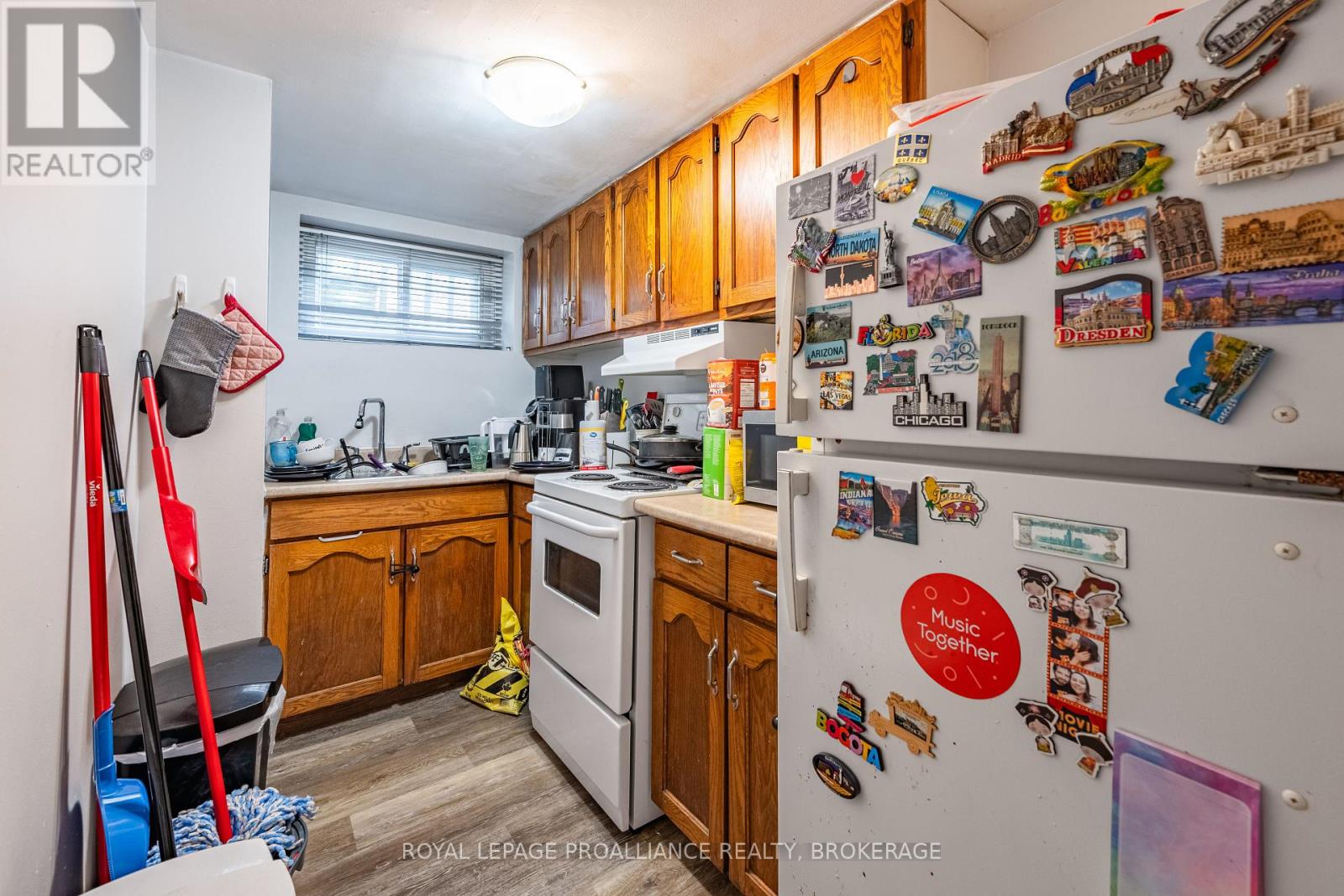 271-273 Rideau Street, Kingston, Ontario  K7K 3A7 - Photo 17 - X12381135