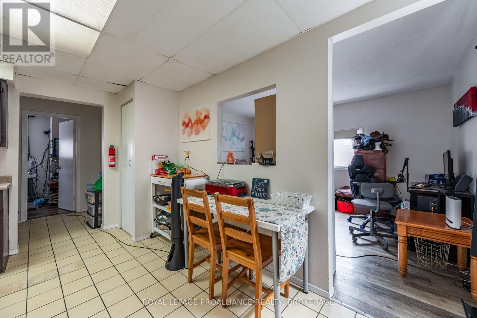 271-273 Rideau Street, Kingston, Ontario  K7K 3A7 - Photo 22 - X12381135