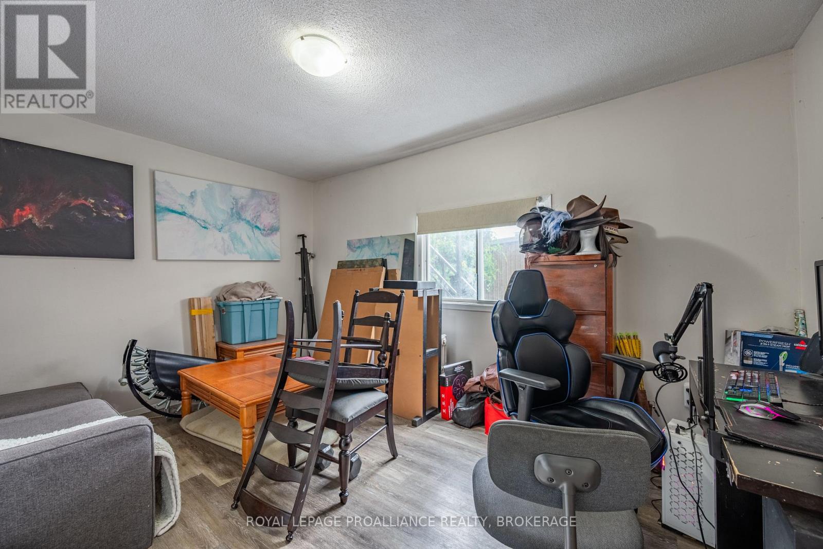 271-273 Rideau Street, Kingston, Ontario  K7K 3A7 - Photo 23 - X12381135