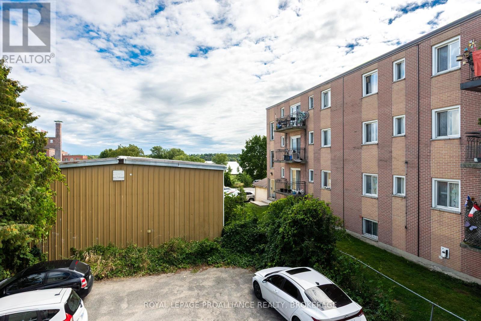 271-273 Rideau Street, Kingston, Ontario  K7K 3A7 - Photo 49 - X12381135