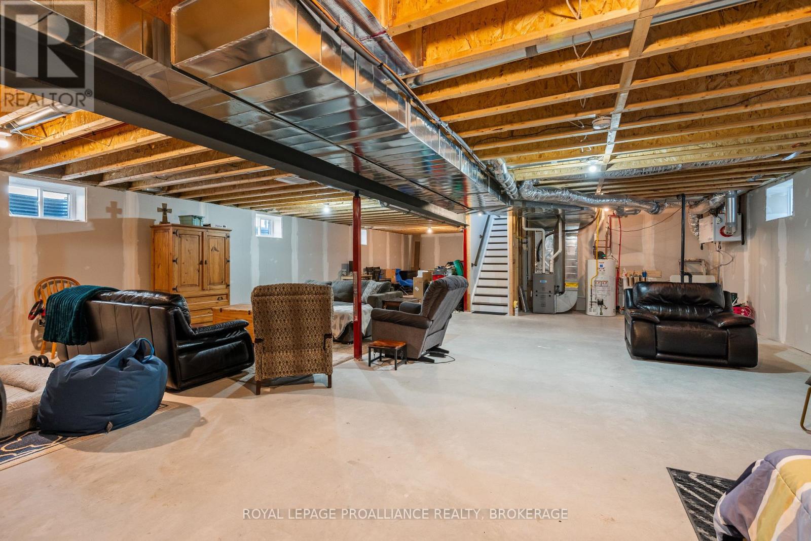 60 Potter Drive, Loyalist, Ontario K0H 2H0 - Photo 26 - X12383077