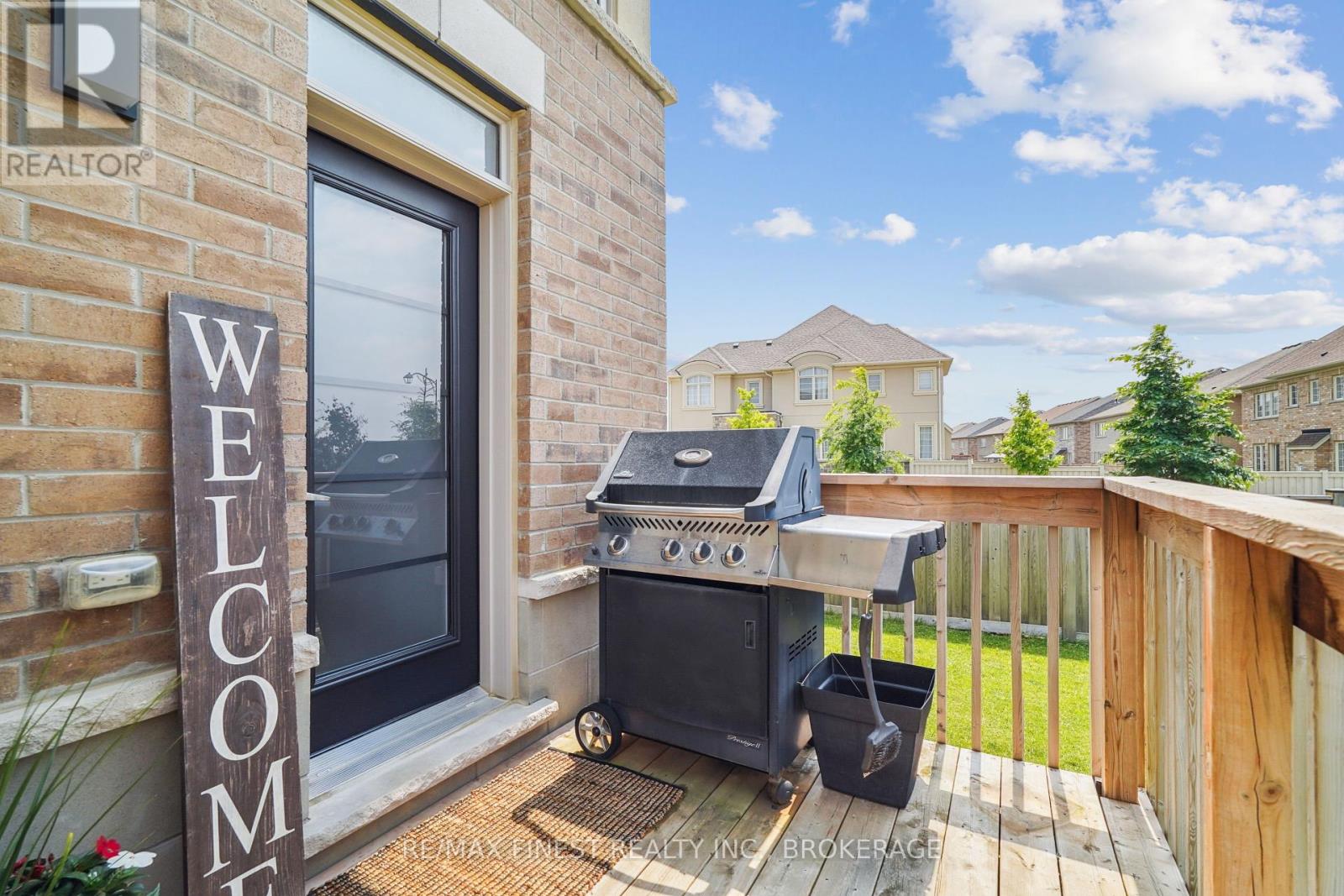 171 Frederick Pearson Street, East Gwillimbury, Ontario  L9N 0Y8 - Photo 40 - N12383372