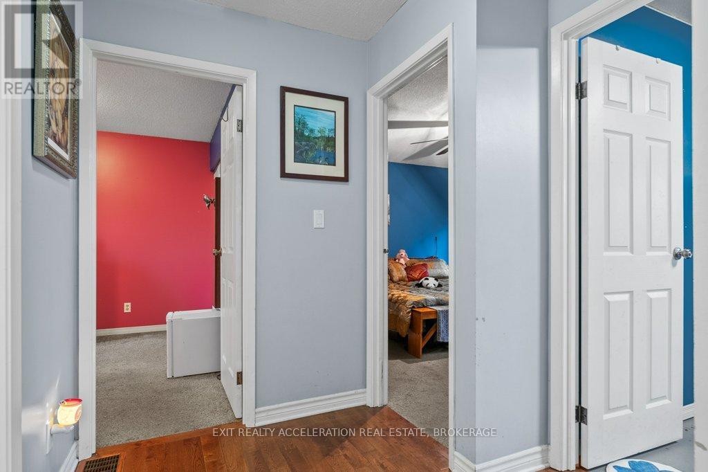 19 Mortensen Drive, Loyalist, Ontario K7N 1W2 - Photo 20 - X12383843