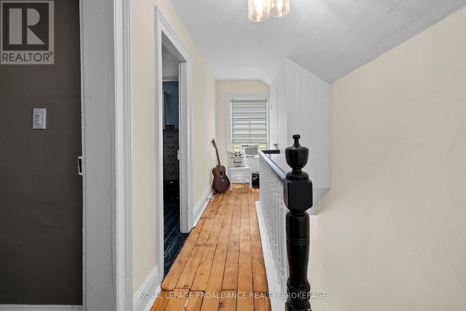 122 South Street, Gananoque, Ontario  K7G 1A2 - Photo 19 - X12384295