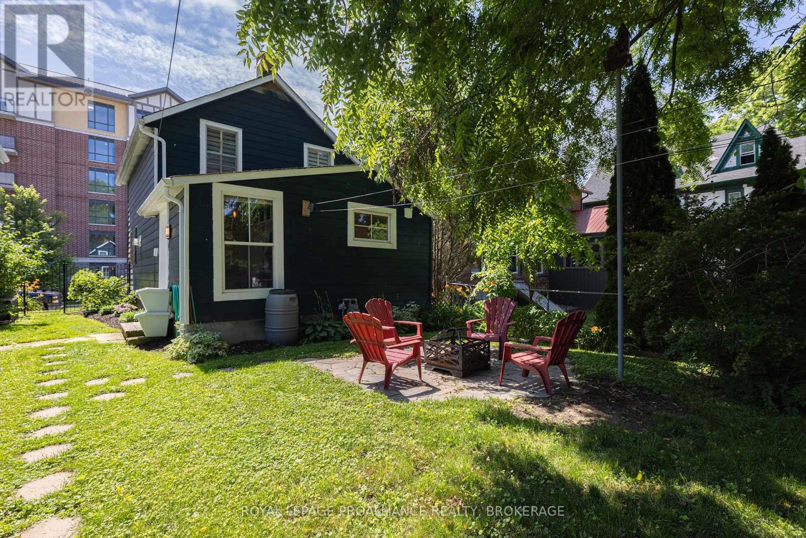 122 South Street, Gananoque, Ontario  K7G 1A2 - Photo 28 - X12384295