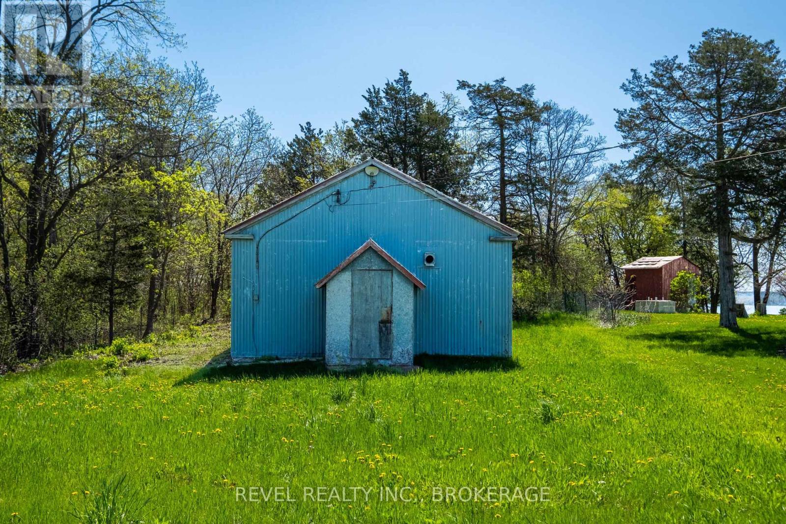 2186 HIGHWAY 49 HIGHWAY, Prince Edward County, Ontario