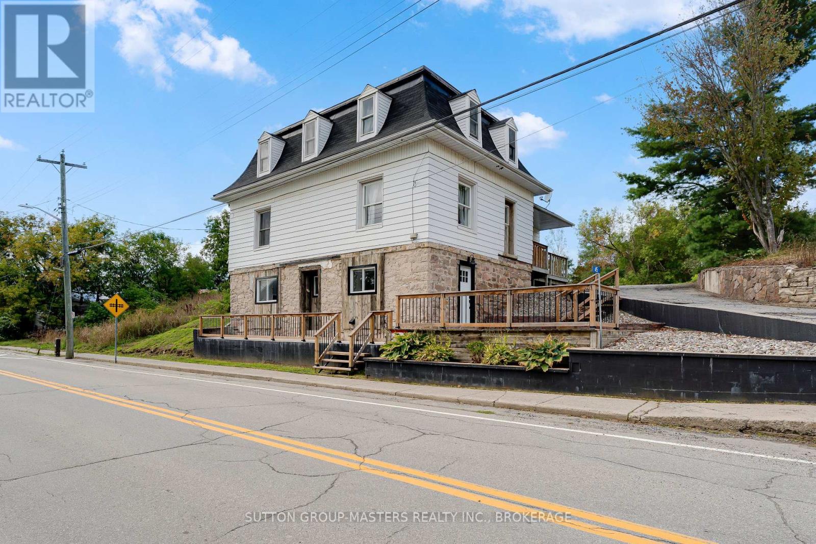 45 QUABBIN ROAD, Front of Yonge, Ontario