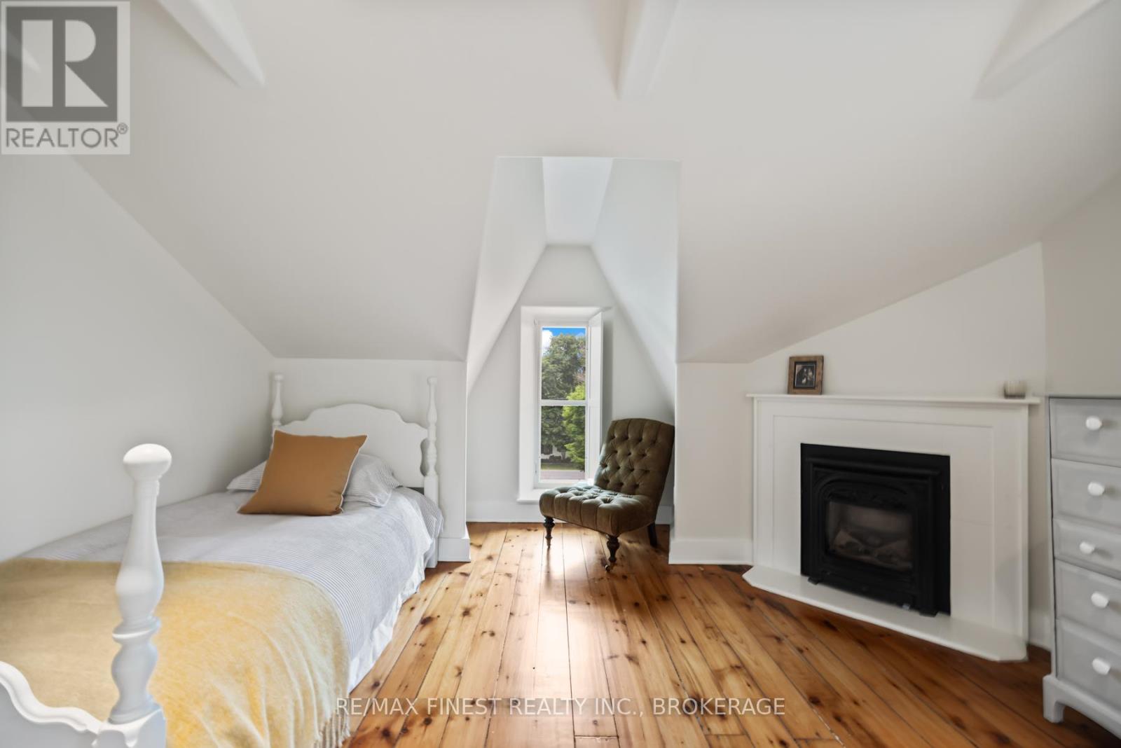 187 Simmons Road, Loyalist, Ontario  K0H 2H0 - Photo 35 - X12389493