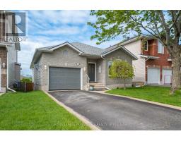 34 SCHOONER DRIVE, Kingston, Ontario