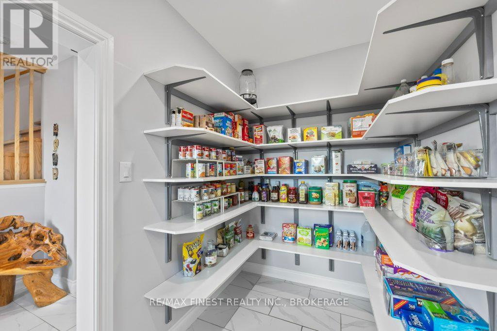 952 County Road 6, Loyalist, Ontario  K0H 2H0 - Photo 24 - X12391660