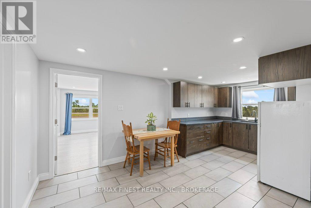 952 County Road 6, Loyalist, Ontario  K0H 2H0 - Photo 44 - X12391660