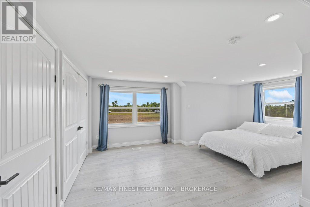 952 County Road 6, Loyalist, Ontario  K0H 2H0 - Photo 48 - X12391660