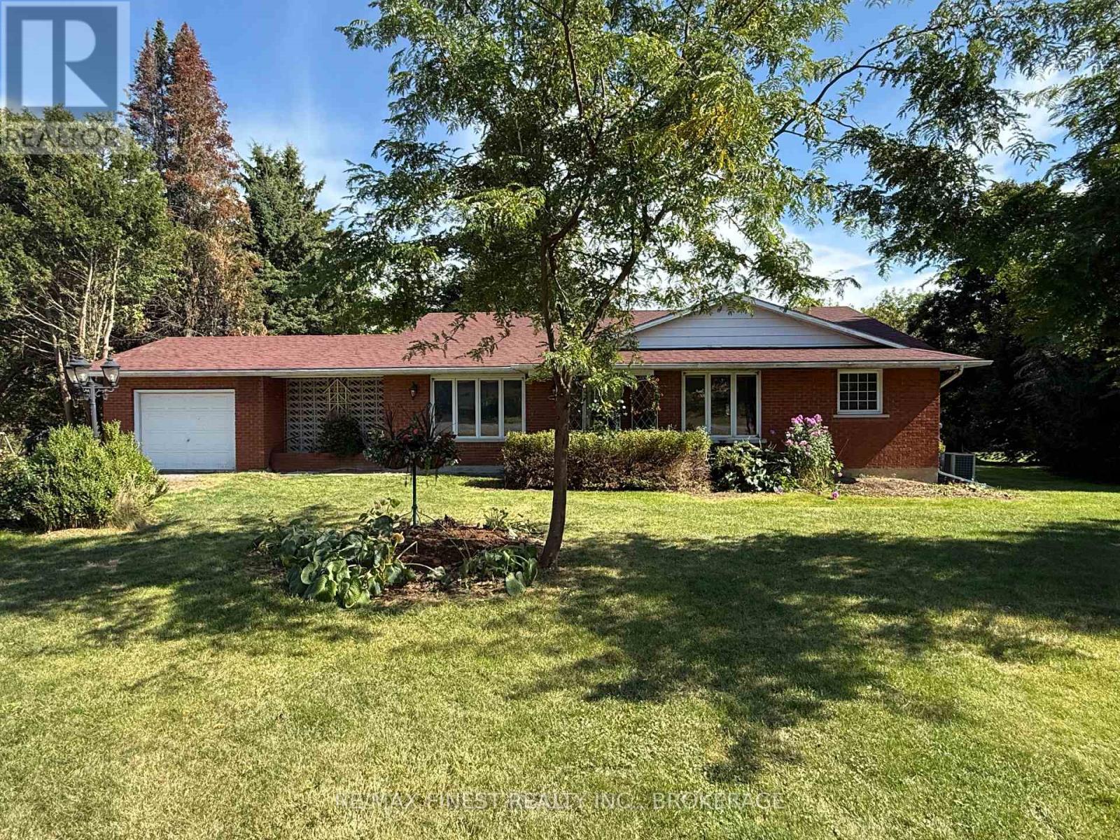 1712 CREEKSIDE DRIVE, Loyalist, Ontario