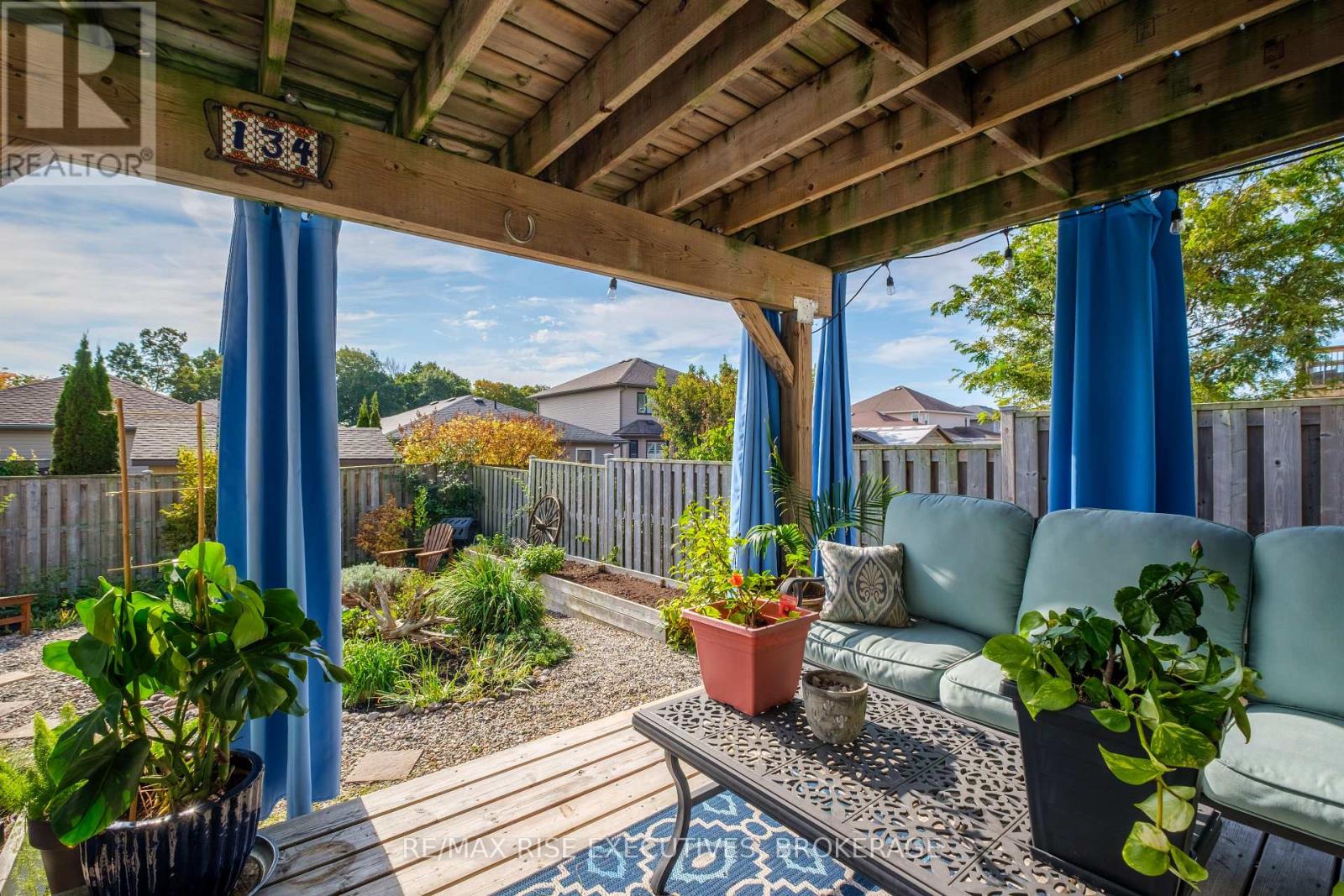 134 Islandview Drive, Loyalist, Ontario  K7N 0A5 - Photo 40 - X12393446