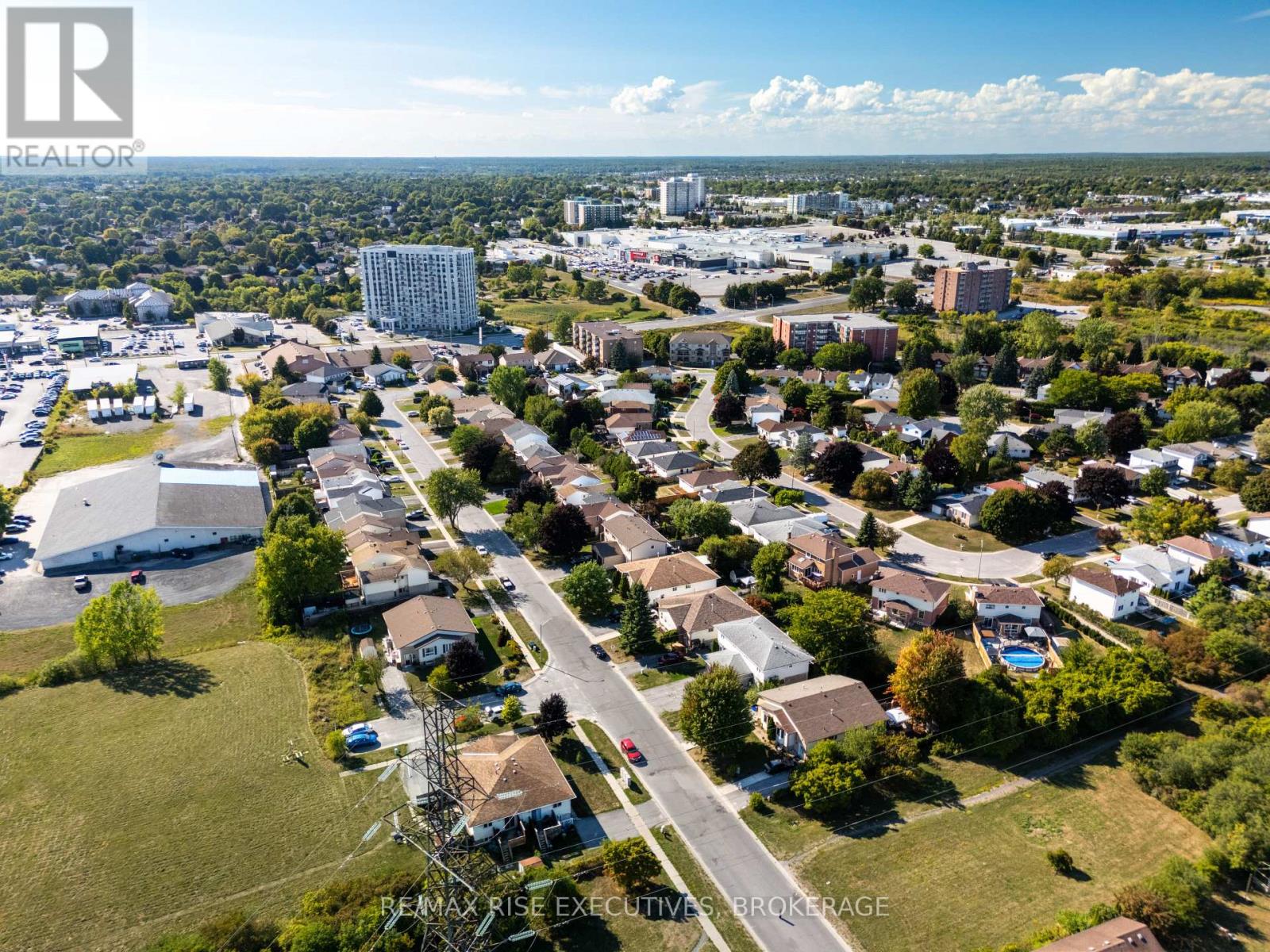 828 Bigham Court, Kingston, Ontario  K7M 7Y4 - Photo 11 - X12394335