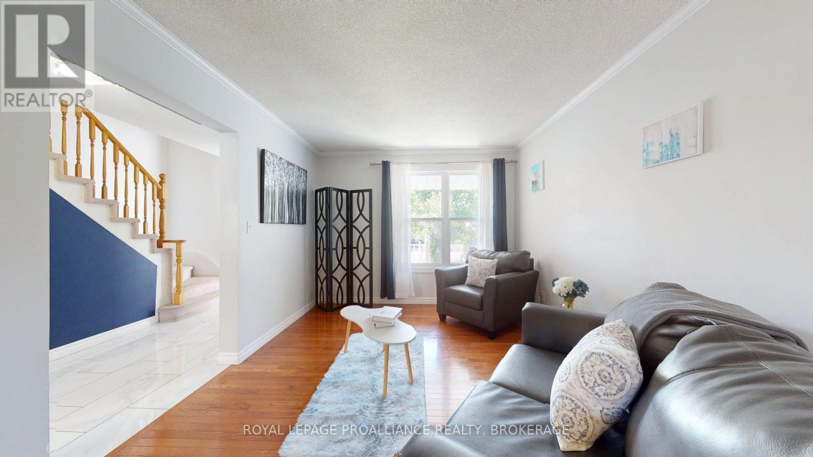 878 Walker Court, Kingston, Ontario  K7M 8L2 - Photo 11 - X12394906