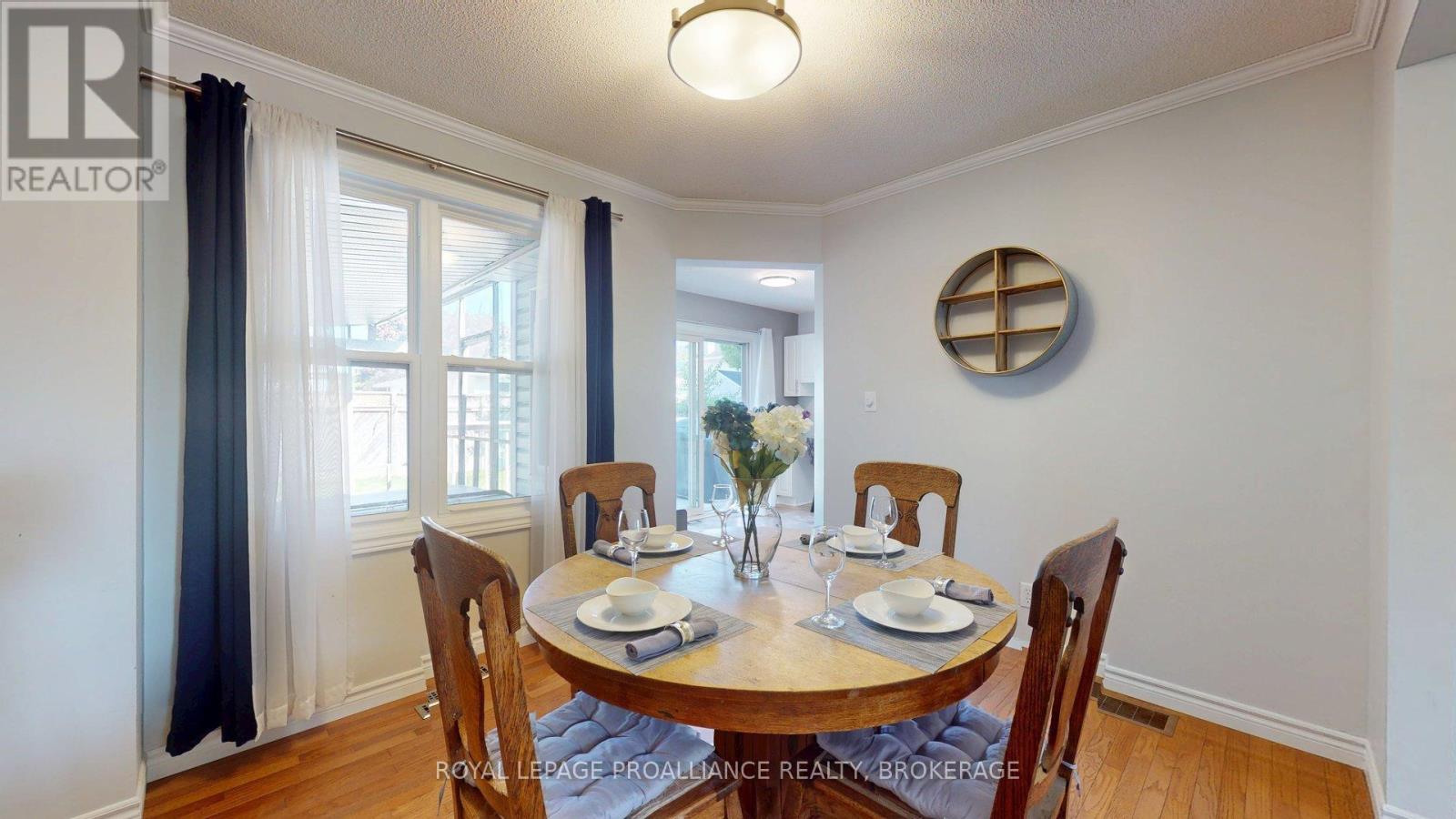 878 Walker Court, Kingston, Ontario  K7M 8L2 - Photo 16 - X12394906