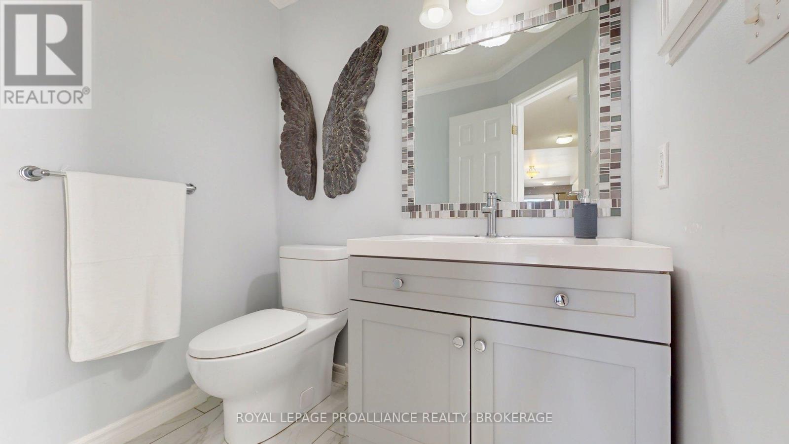878 Walker Court, Kingston, Ontario  K7M 8L2 - Photo 23 - X12394906