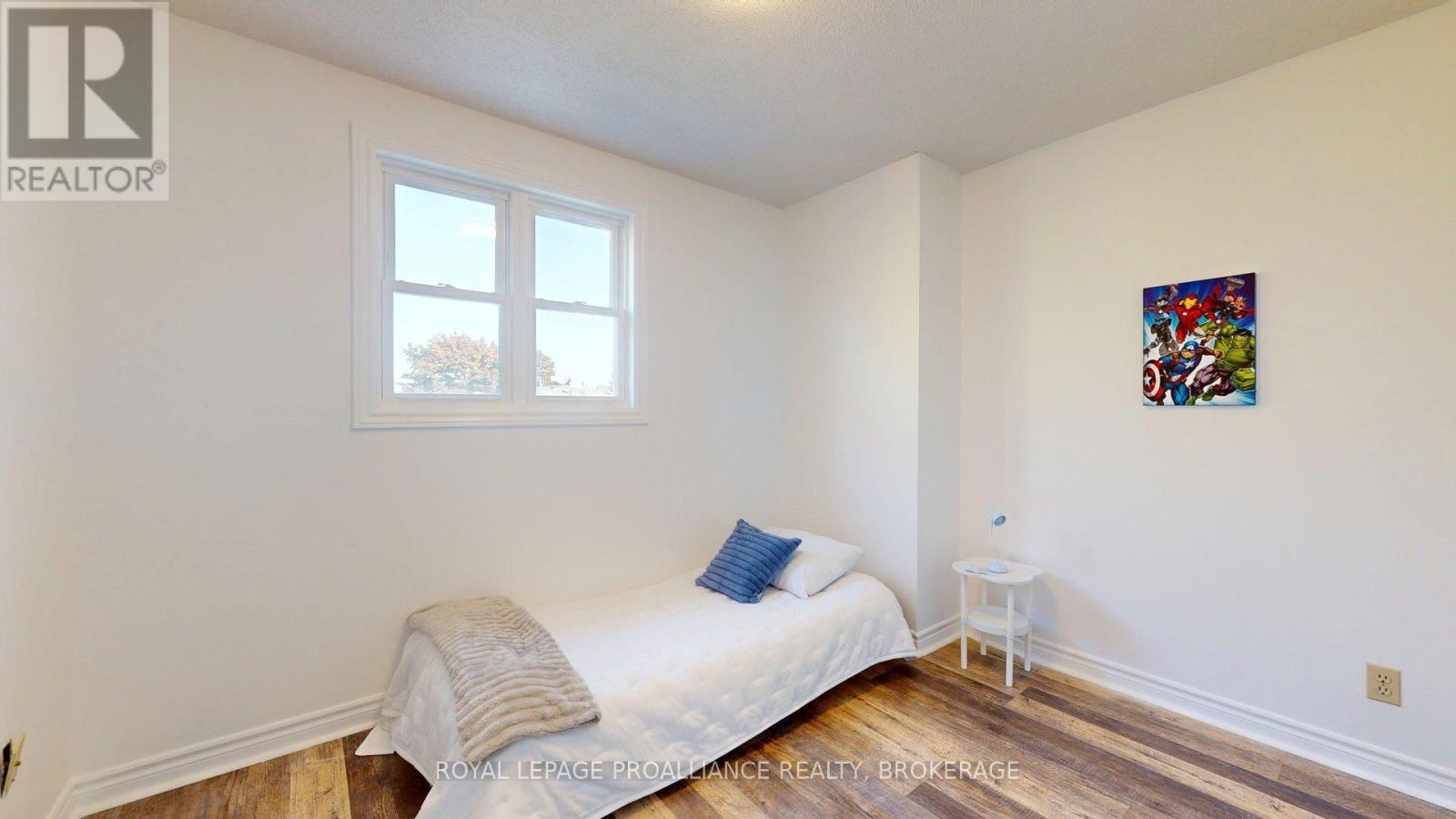 878 Walker Court, Kingston, Ontario  K7M 8L2 - Photo 35 - X12394906