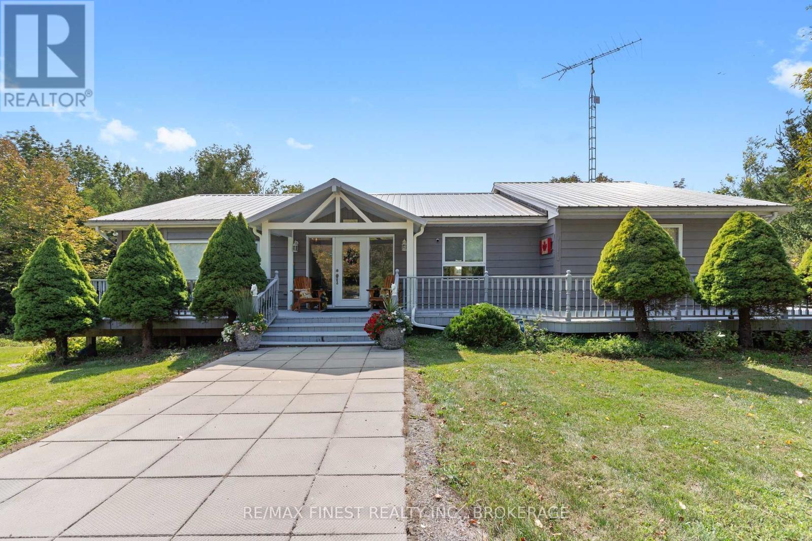 180 NAPANEE ROAD, Tweed, Ontario
