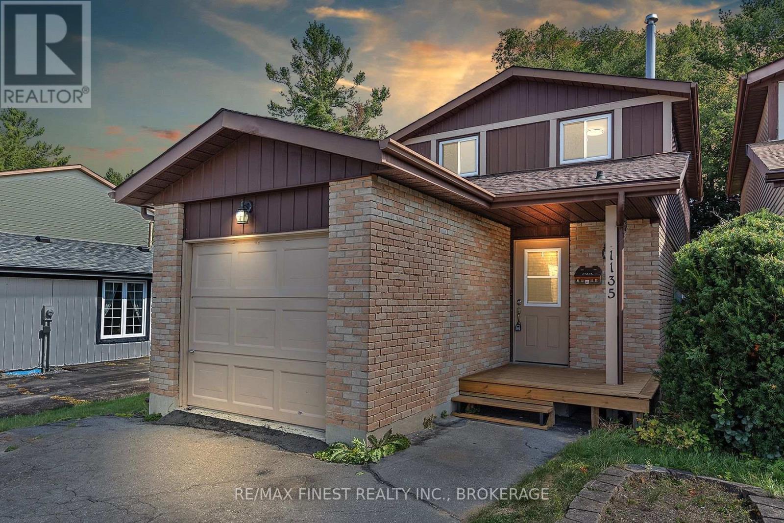 1135 BASSWOOD PLACE, Kingston, Ontario