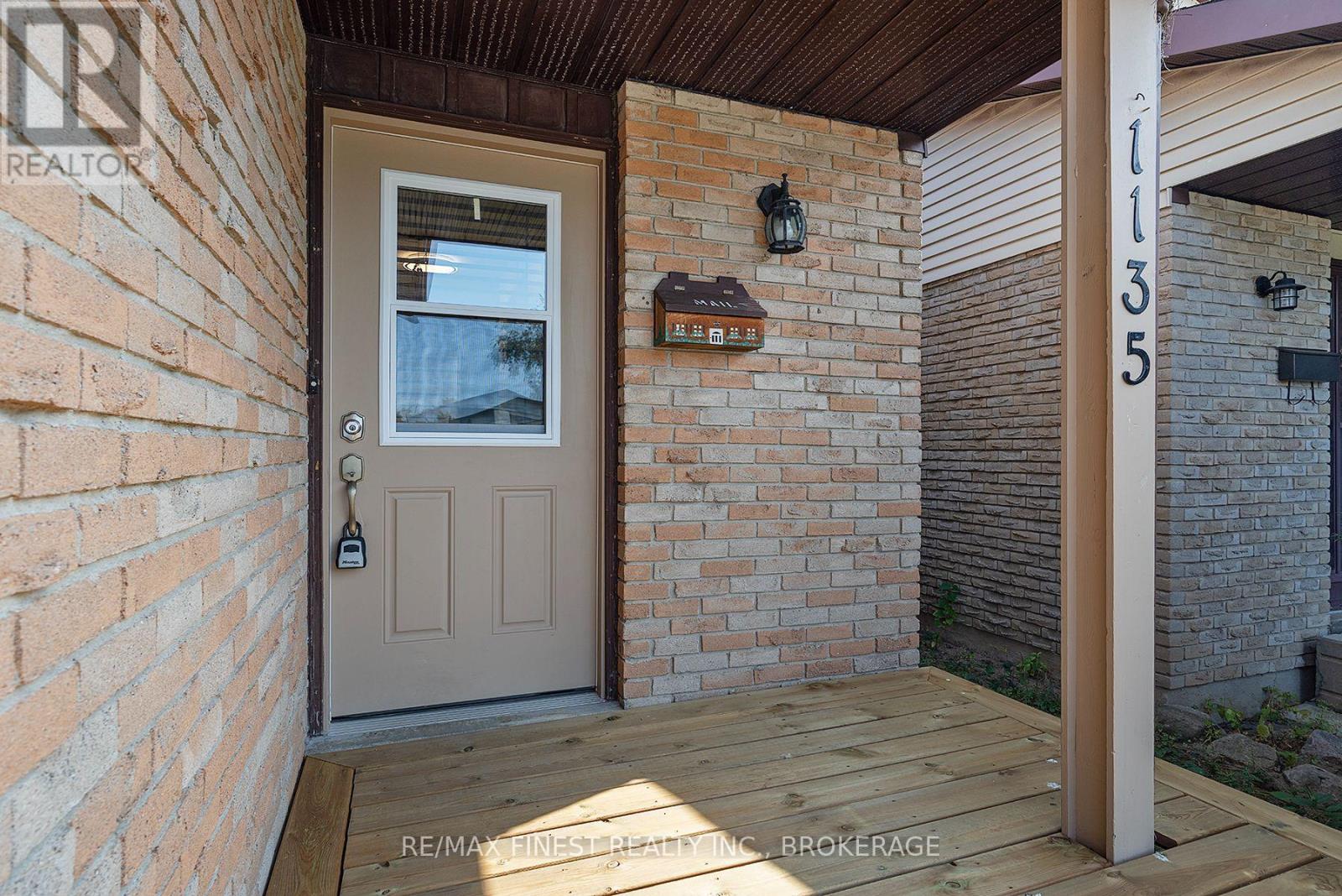 1135 Basswood Place, Kingston, Ontario  K7P 1K4 - Photo 6 - X12396859