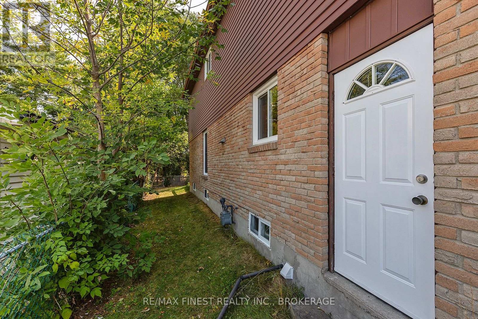 1135 Basswood Place, Kingston, Ontario  K7P 1K4 - Photo 7 - X12396859