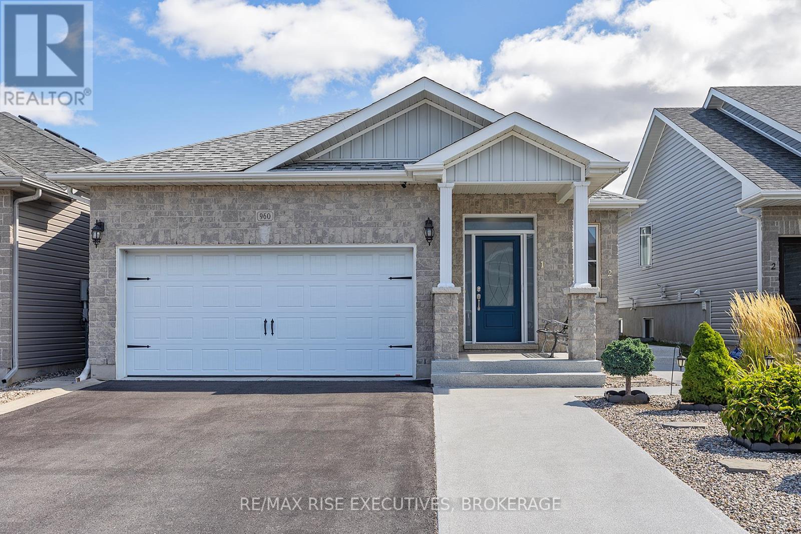 960 EDWARD RILEY DRIVE, Kingston, Ontario