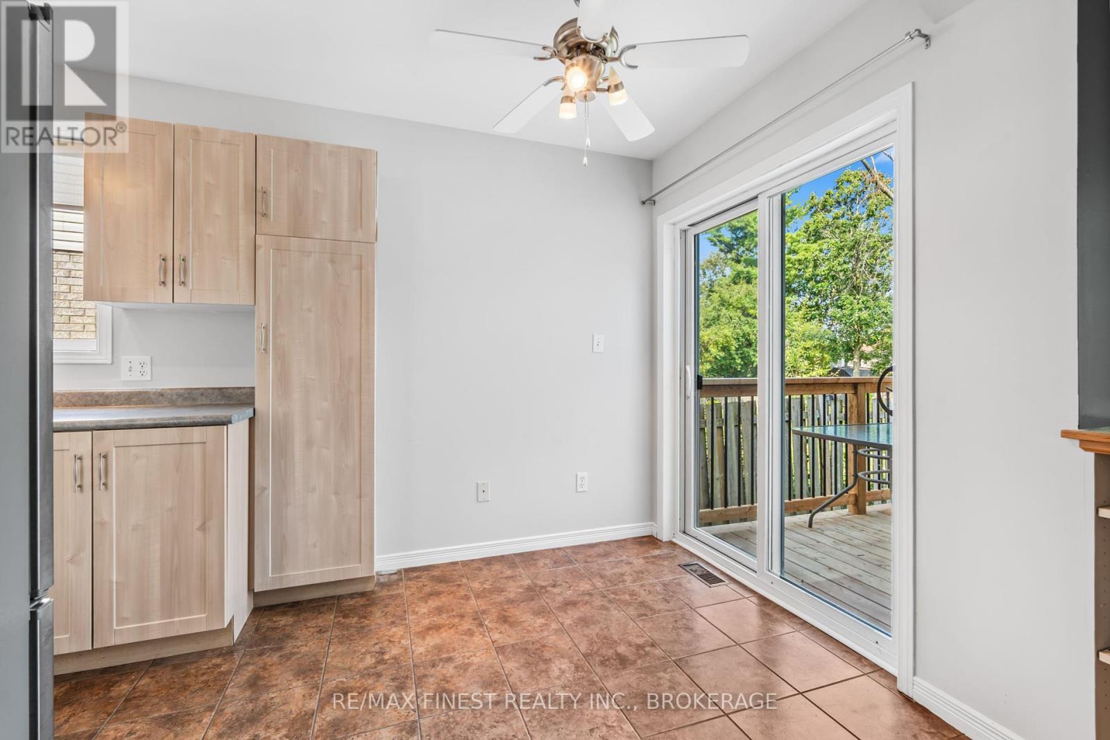 66 Dalgleish Avenue, Kingston, Ontario  K7K 7E1 - Photo 10 - X12397574