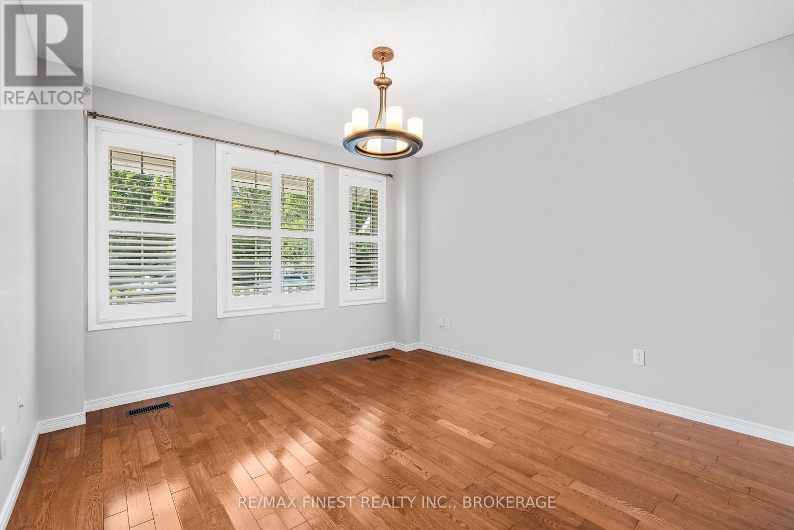 66 Dalgleish Avenue, Kingston, Ontario  K7K 7E1 - Photo 13 - X12397574