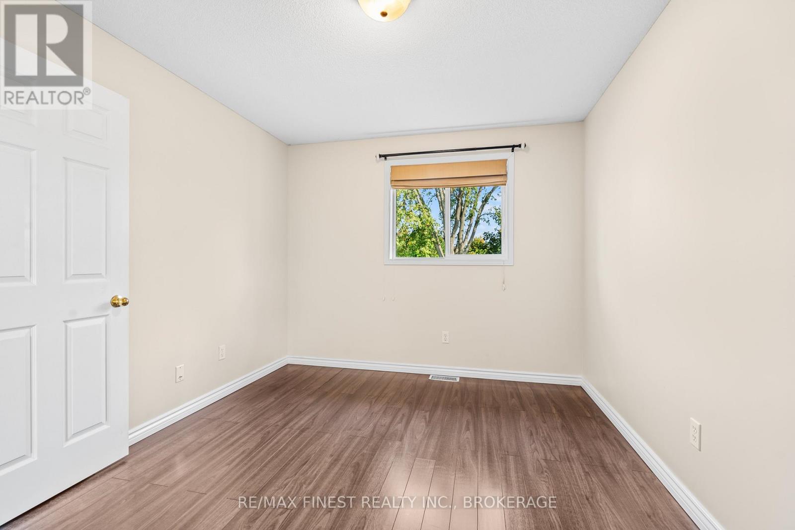 66 Dalgleish Avenue, Kingston, Ontario  K7K 7E1 - Photo 24 - X12397574
