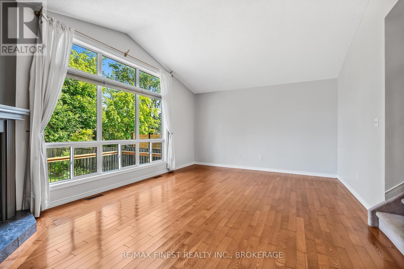 66 Dalgleish Avenue, Kingston, Ontario  K7K 7E1 - Photo 7 - X12397574