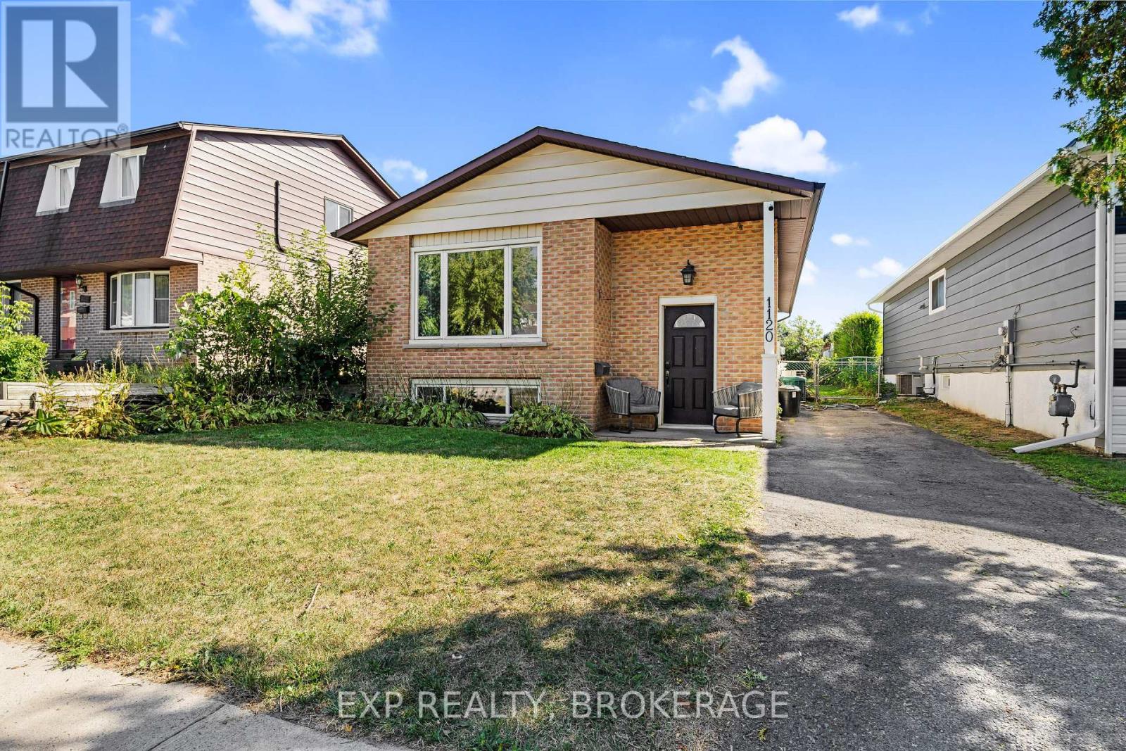 1120 BASSWOOD PLACE, Kingston, Ontario