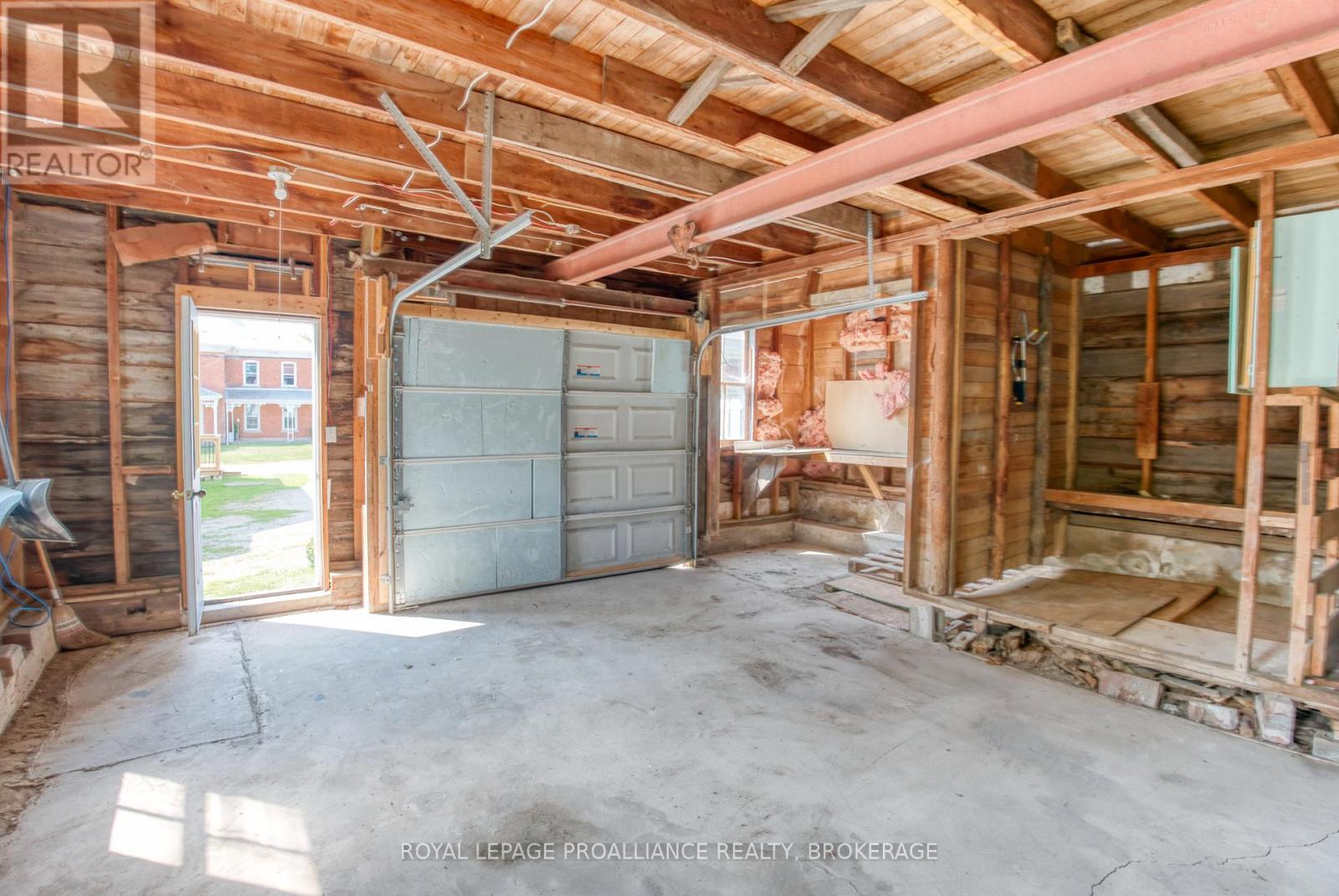 13 Kingston Street, Rideau Lakes, Ontario K0G 1E0 - Photo 46 - X12400104